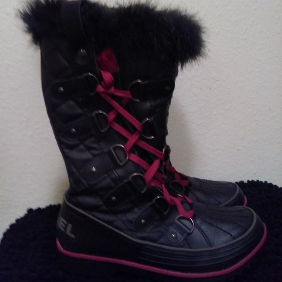 Sorel Shoes - Sorel Black Winter Faux Fur Side Twist Lace-up Boots Size 7